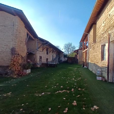 La Ferme De Berlioz Aparthotel La Cote-Saint-Andre Eksteriør bilde